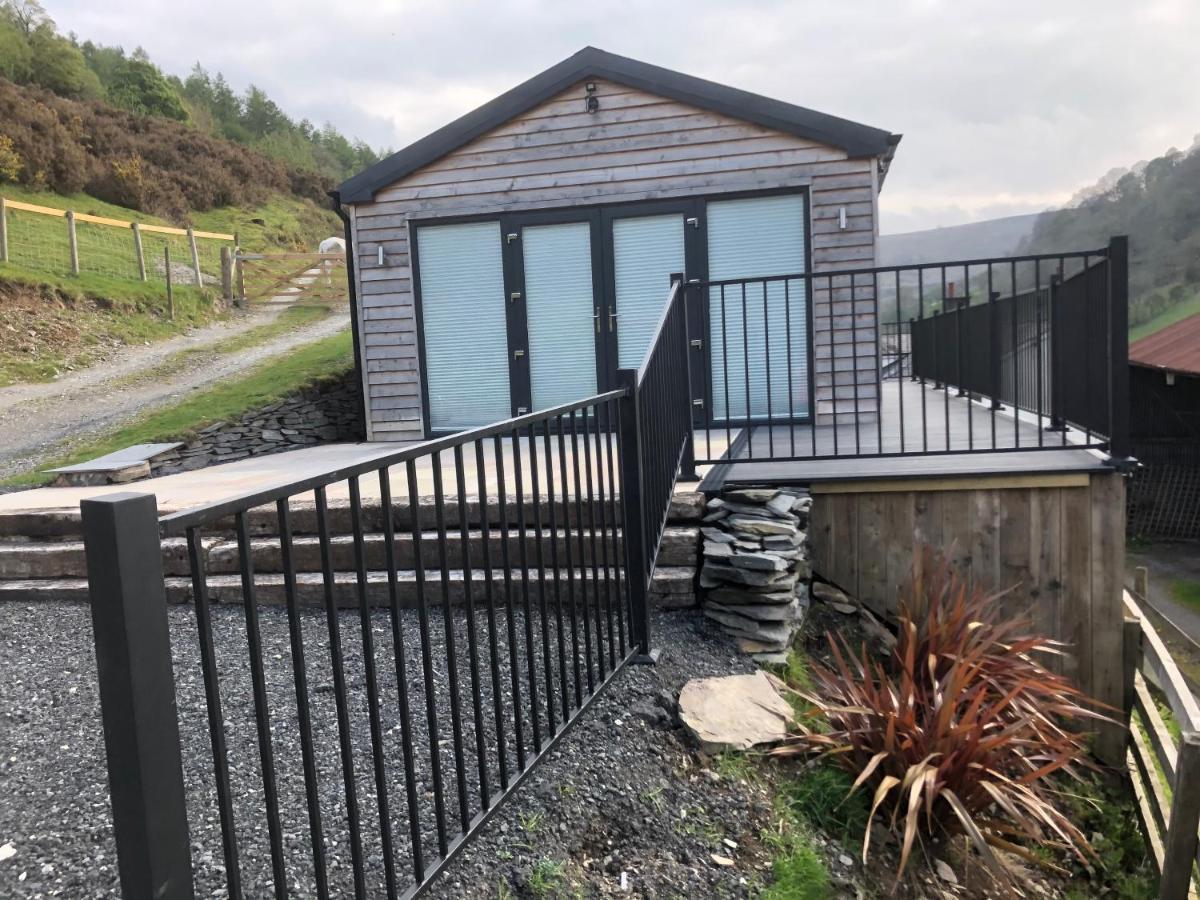 The Lodge Llangollen Eksteriør bilde
